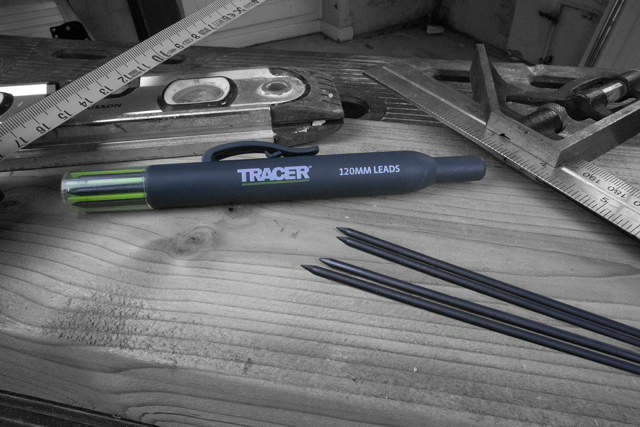 Dybhulsblyant med stifter i hylster